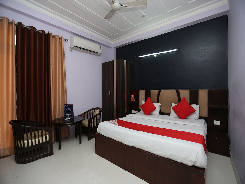 Oyo 14279 Bed Inn - last minute hotel in Gurgaon