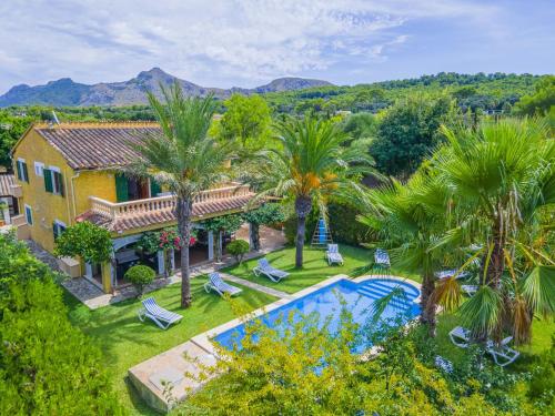 Villa Olivers Vera — 4-Star Luxury Hotel in Alcudia, Spain