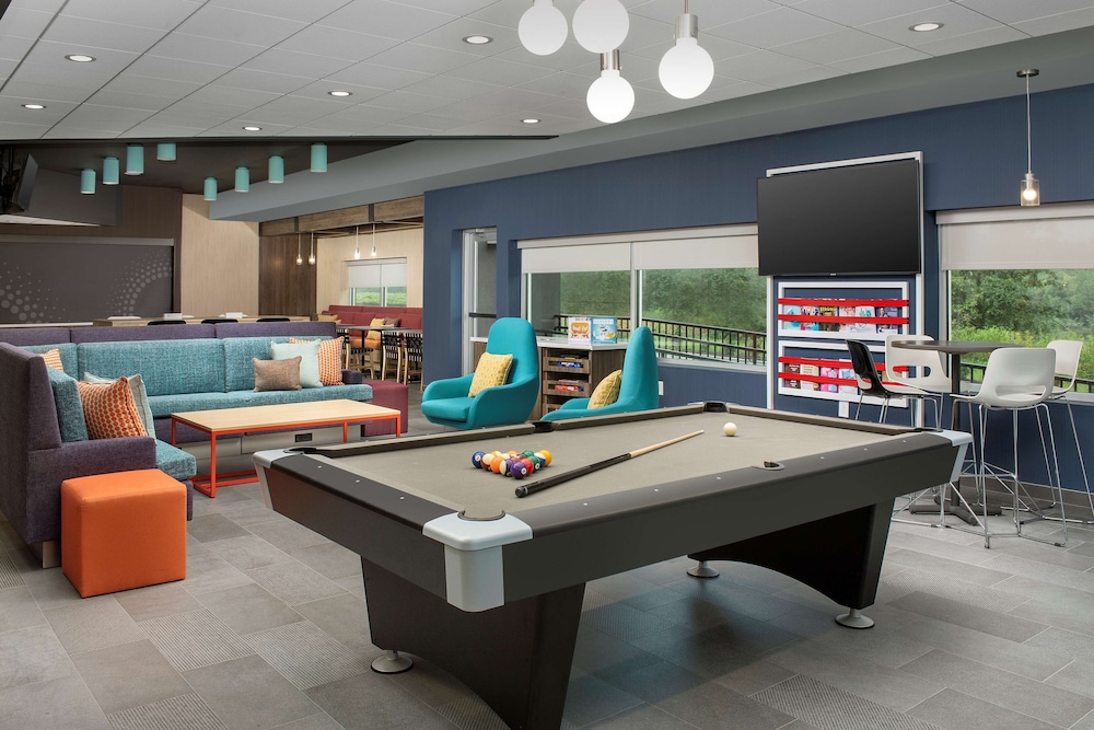 Tru by Hilton Charlotte Airport Lake Pointe - photo 28