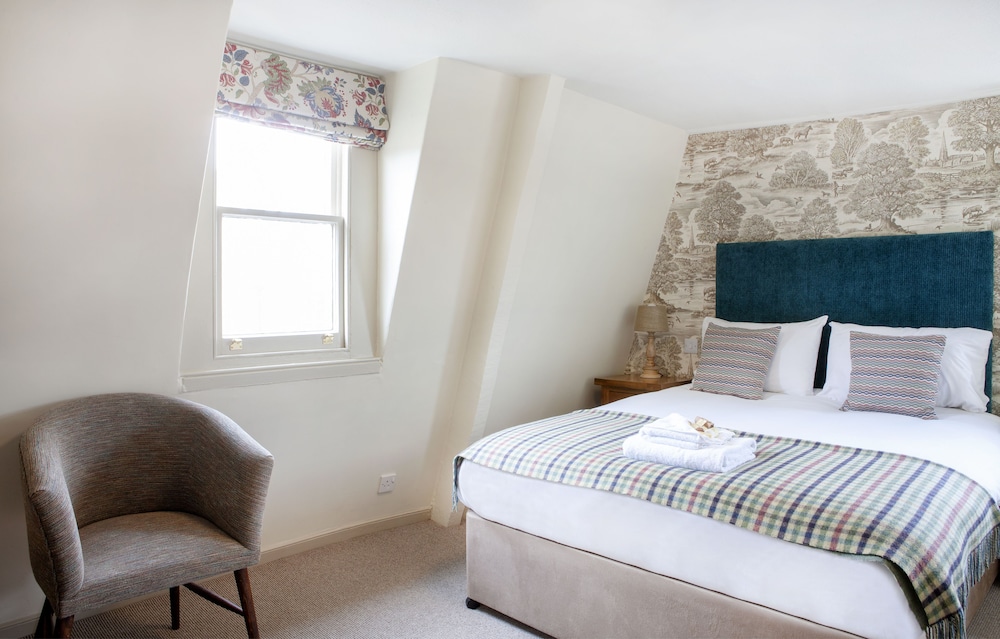 The Kings Arms Hotel Inn — Melksham — photo 4