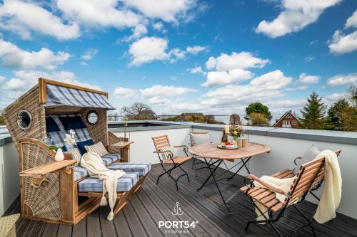 Baltic View — Gluecksburg