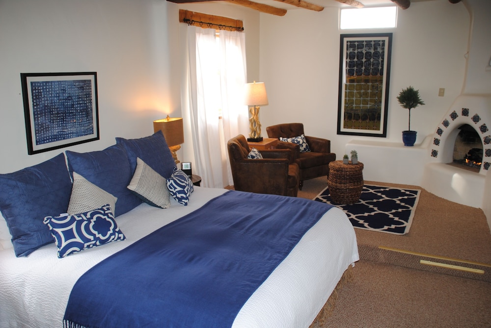Old Taos Guesthouse B&B - photo 3