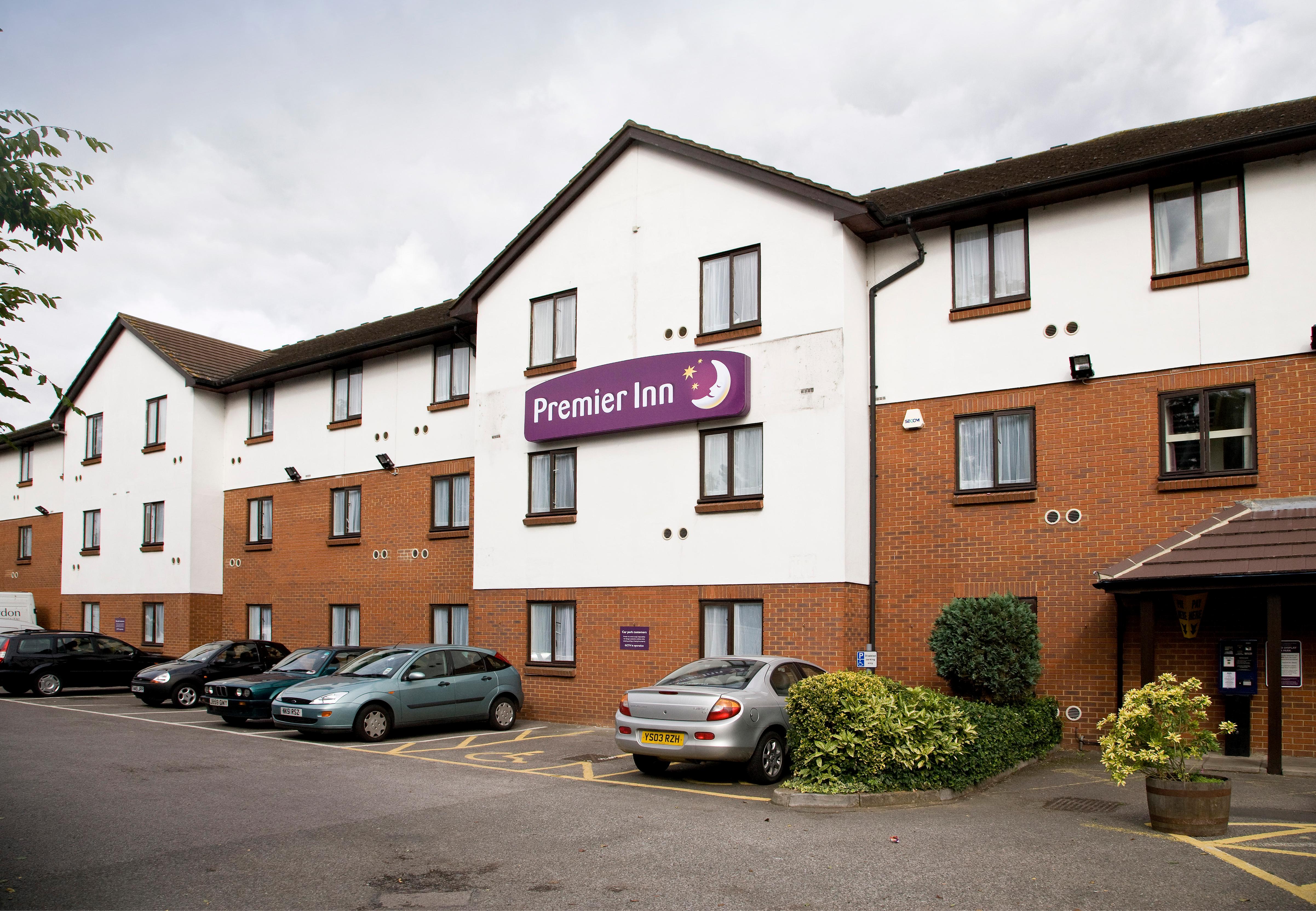 Premier Inn London Hayes Heathrow — Hayes