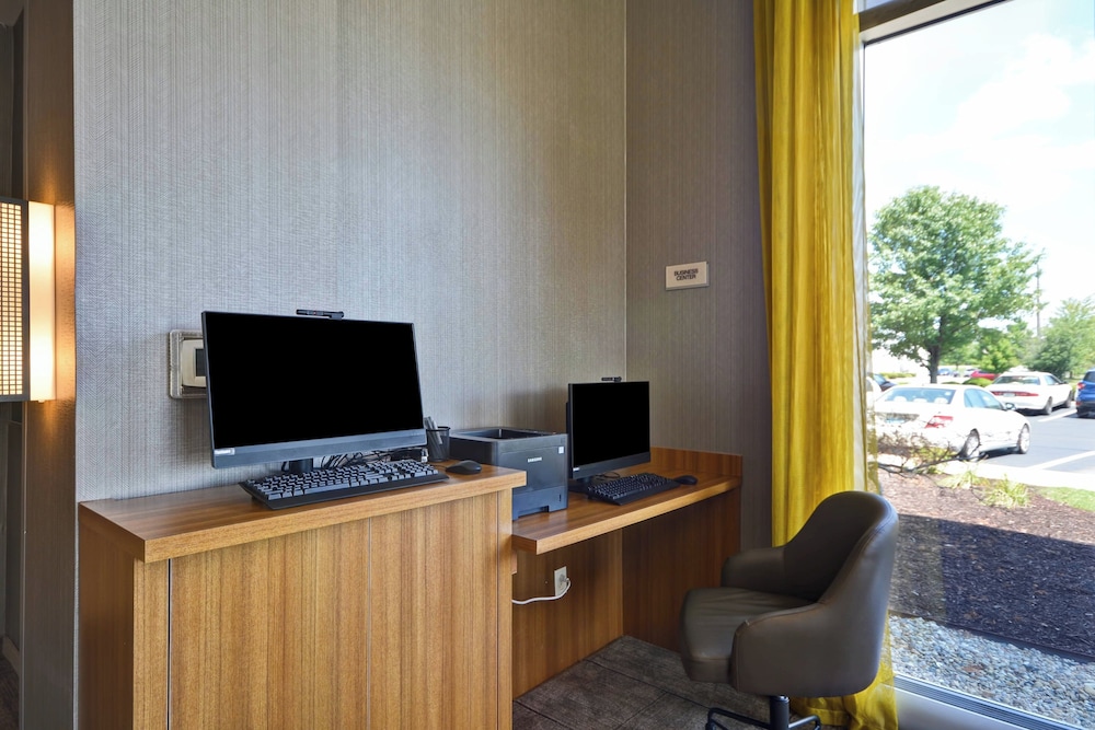 SpringHill Suites by Marriott Indianapolis Airport Plainfield - photo 29