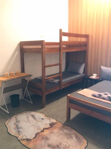 Ezkinita Room Rental Near the Airport City Center of Puerto Princesa Palawan — 5-Star Luxury Hotel in Puerto Princesa, Philippines
