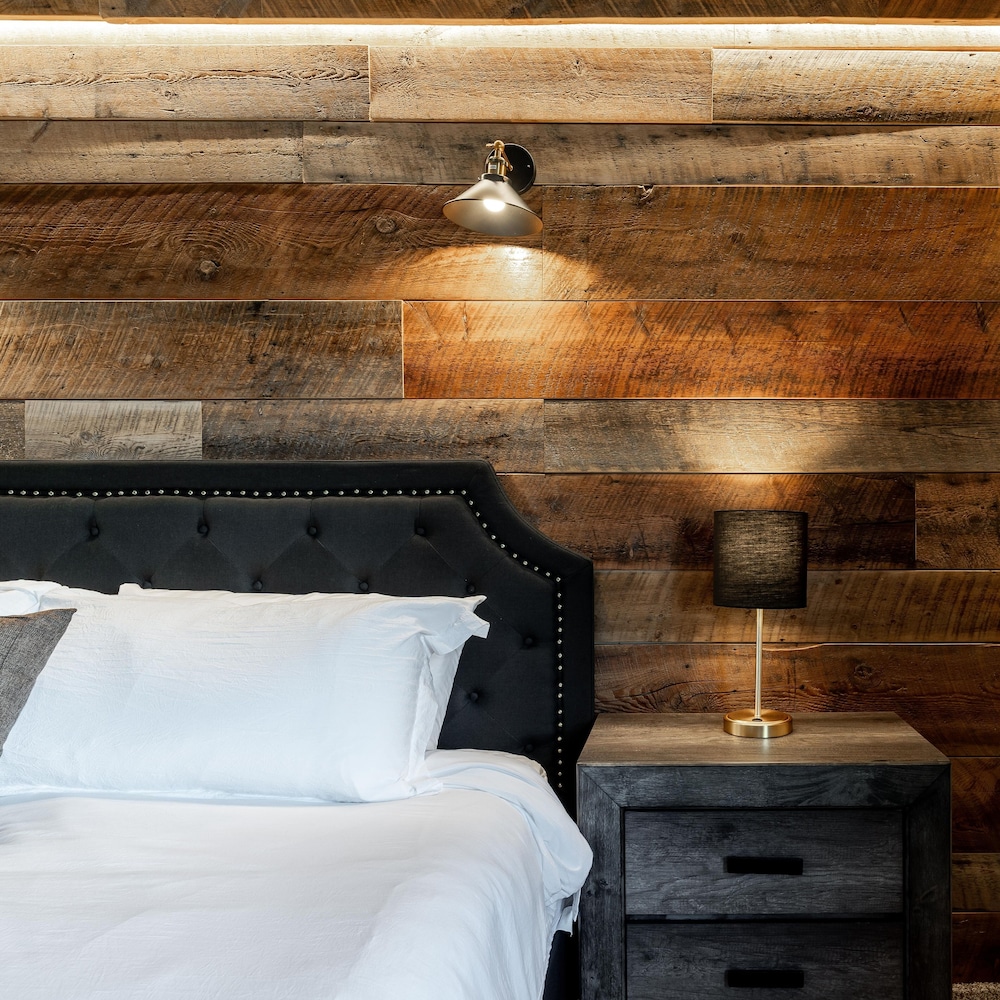 The Adventure Inn Yellowstone - photo 20