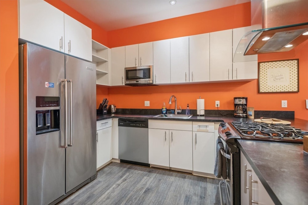 Violet Suites PDX - photo 56