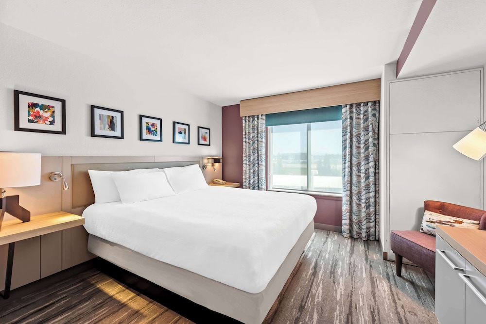 Hilton Garden Inn Seattle North Everett - photo 12
