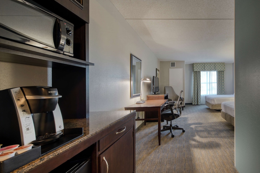 Hilton Garden Inn Durham Southpoint - photo 10
