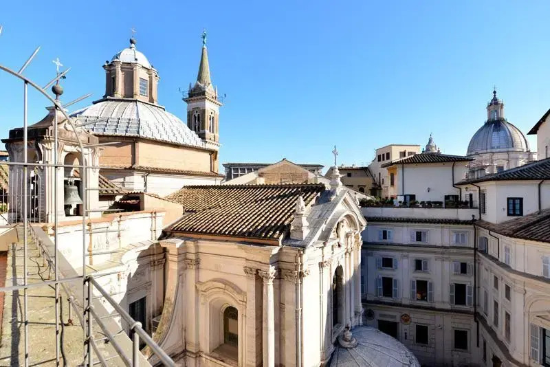 HeySuite Classic Luxury House Navona — 4-Star Luxury Hotel in Rome, Italy