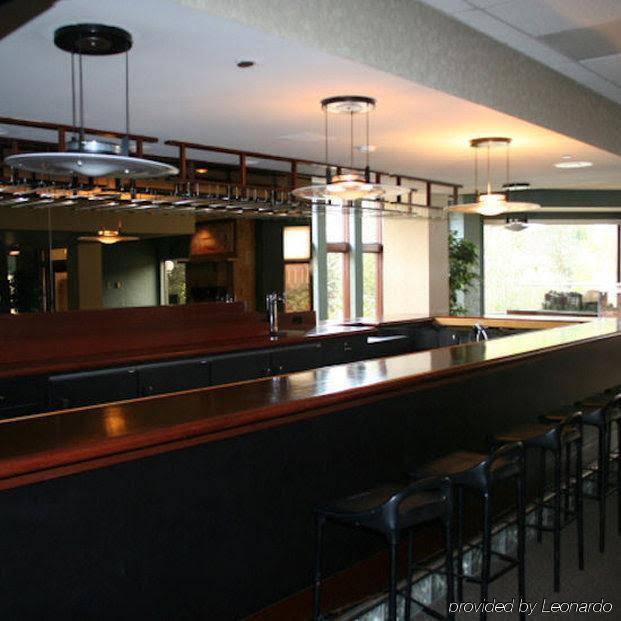 Lionshead Inn - photo 17
