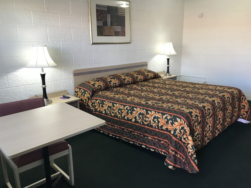 SuperLodge Motel - photo 41