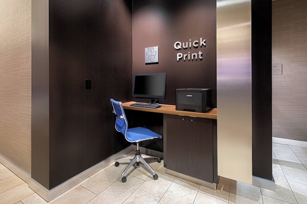 Courtyard by Marriott Cleveland Beachwood - photo 17