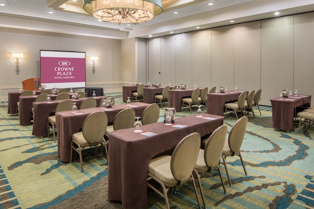 Crowne Plaza Charleston Airport Conv Ctr by IHG - photo 64