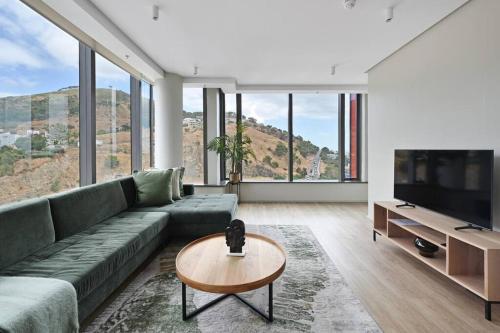 Sara Modern City Centre Apt views
