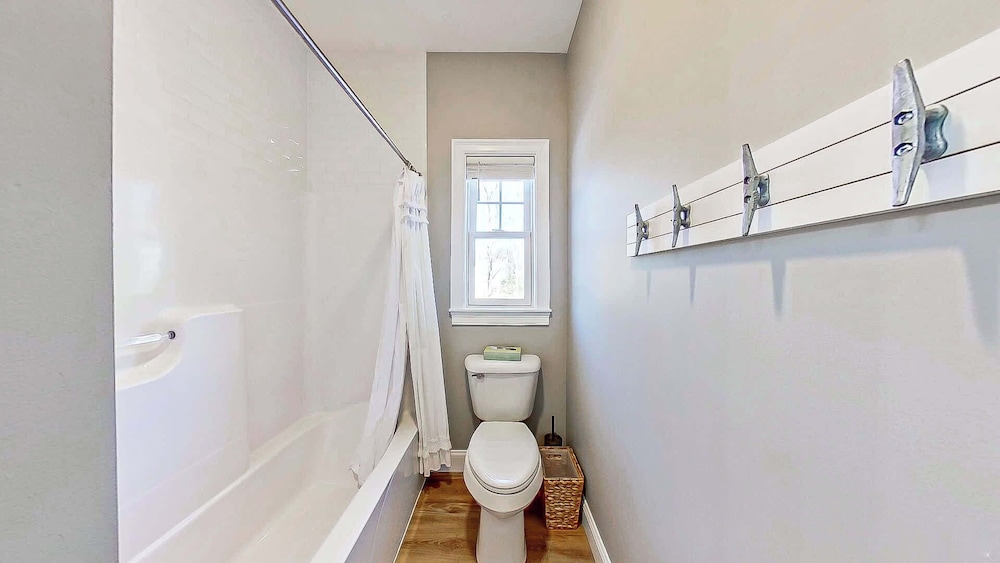 Maritime Meadows Charming Resort style Home - photo 26