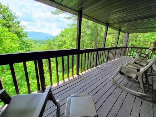 Hillbilly Hilton by RedAwning - photo 10