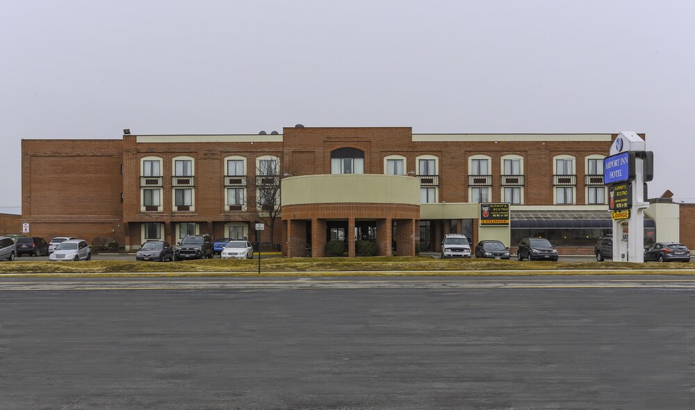 Airport Inn Hotel - photo 18