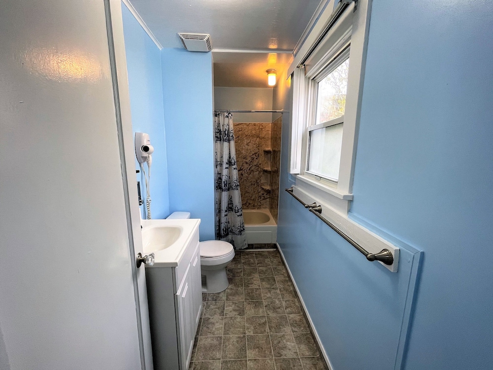 The Anchorage Motel - photo 88
