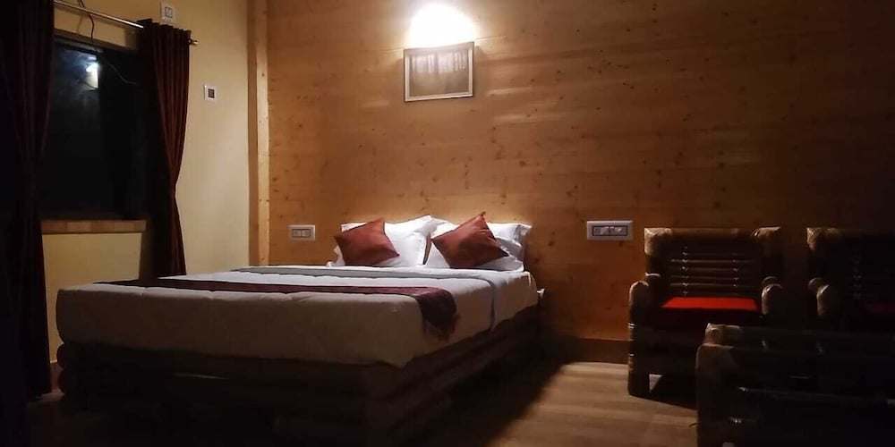 Sumaru Jungle Resort — hotel in Alipur Duar