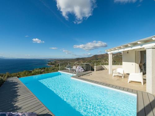 Villa Serenity — 4-Star Luxury Hotel in Quartu Sant'elena, Italy