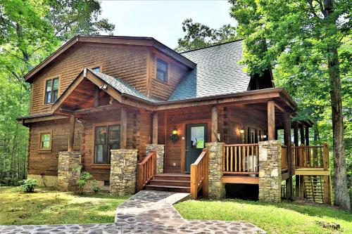 Shady Lady - carbon neutral hotel in Sevierville