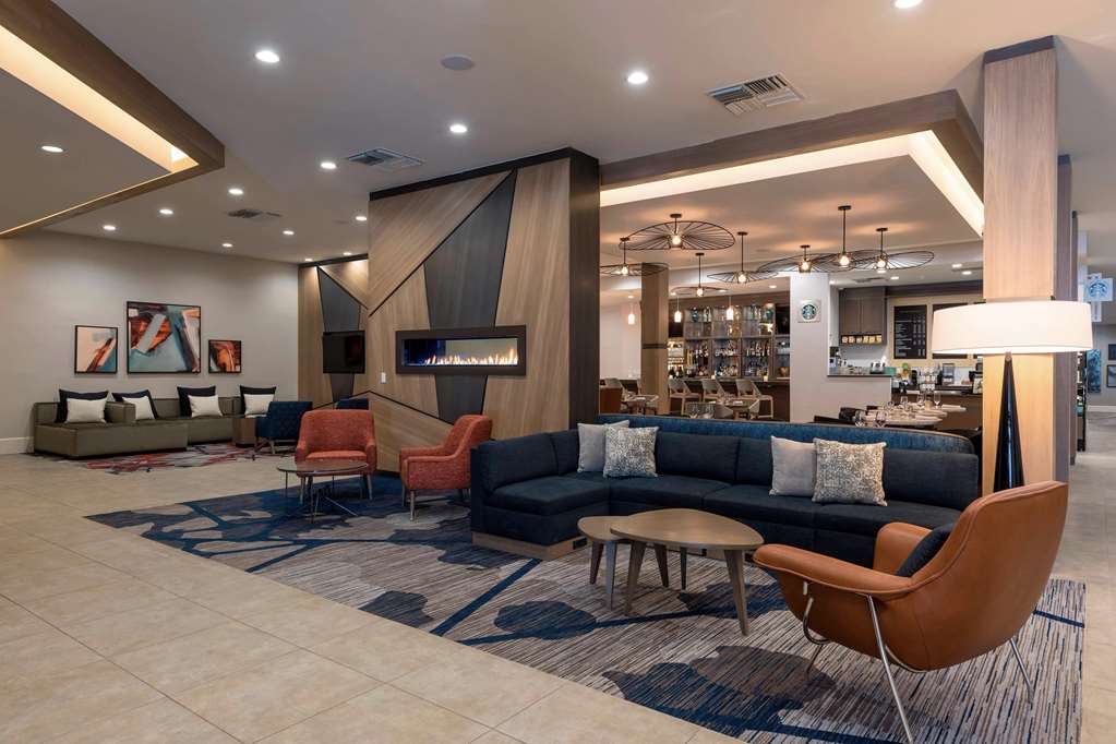 Sonesta Hotel Grand Rapids Airport - photo 2