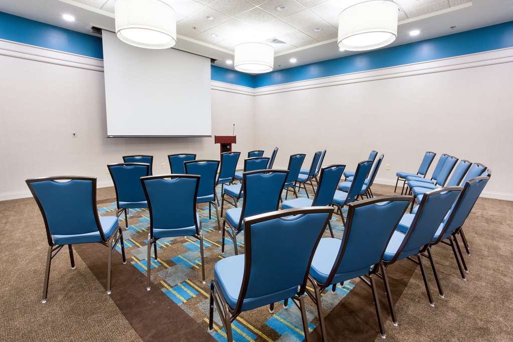 Drury Inn & Suites Burlington - photo 25