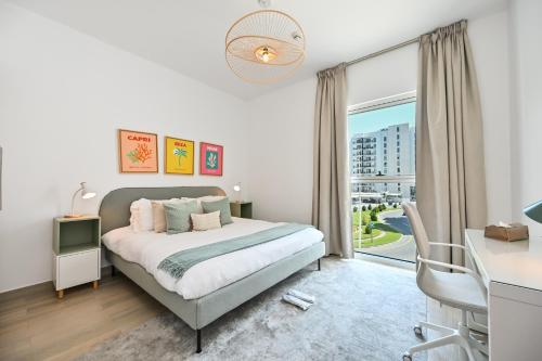 F1 Yas 1BR Near Parks and Canal Walk in Abu Dhabi, United Arab Emirates