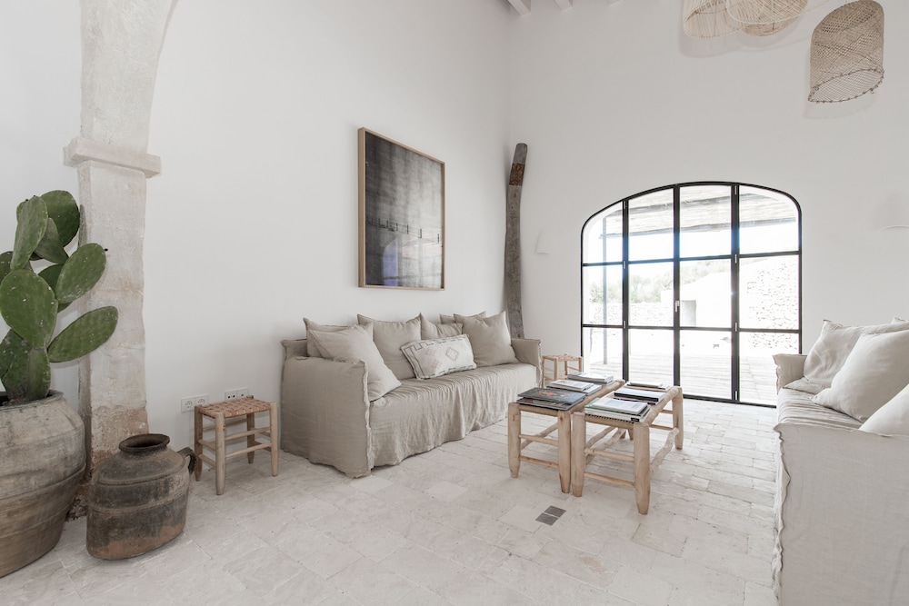 Torre Vella Fontenille Collection — Alaior — photo 2
