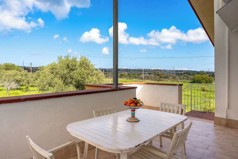 Casa degli Ulivi Apartments by Wonderful Italy — 4-Star Luxury Hotel in Siracusa, Italy