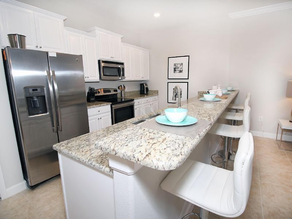 Fv62887 Paradise Palms 4 Bed 3.5 Baths Townhome - photo 18