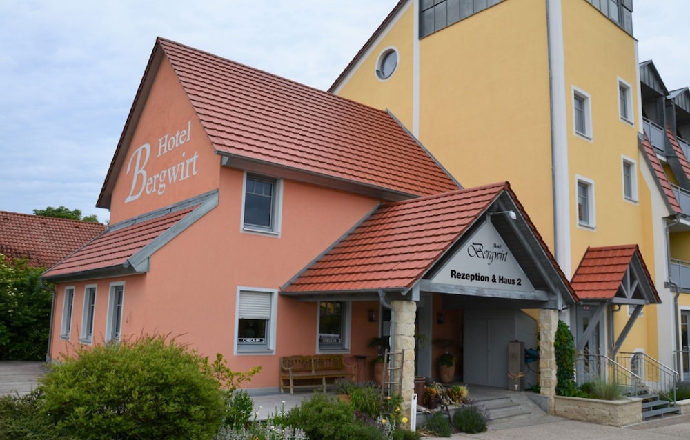 Hotel Bergwirt pet-friendly hotel Herrieden