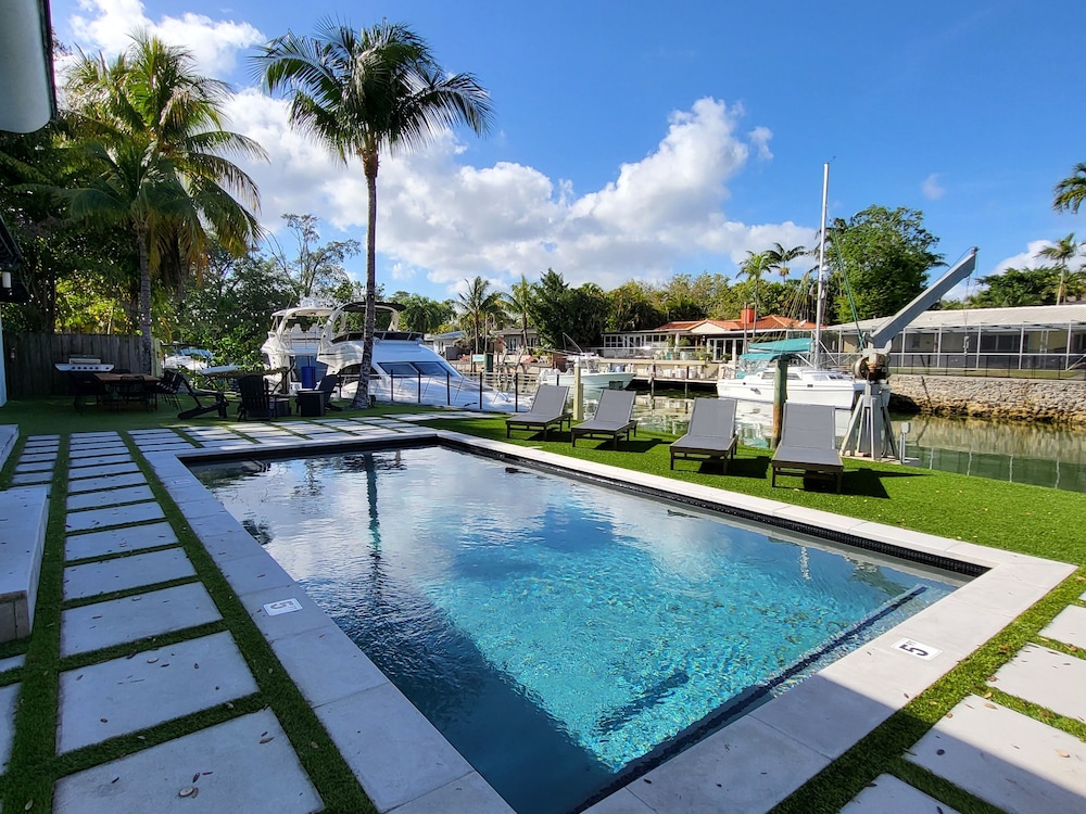 SuCasa Bay - last minute hotel in Miami