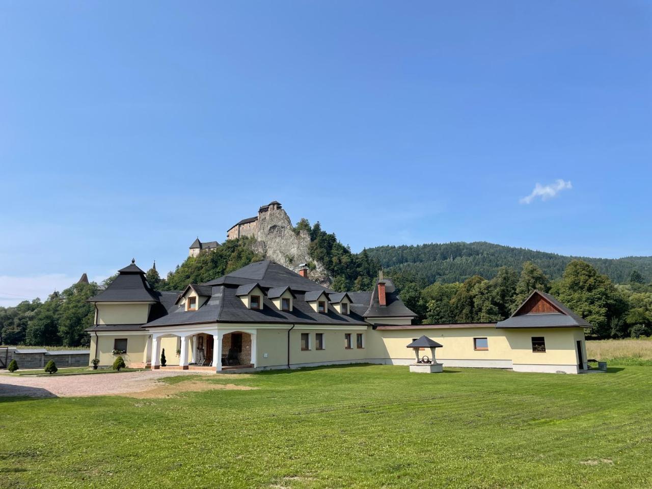 Penzion U Dvoch Levov in Oravsky Podzamok, Slovakia