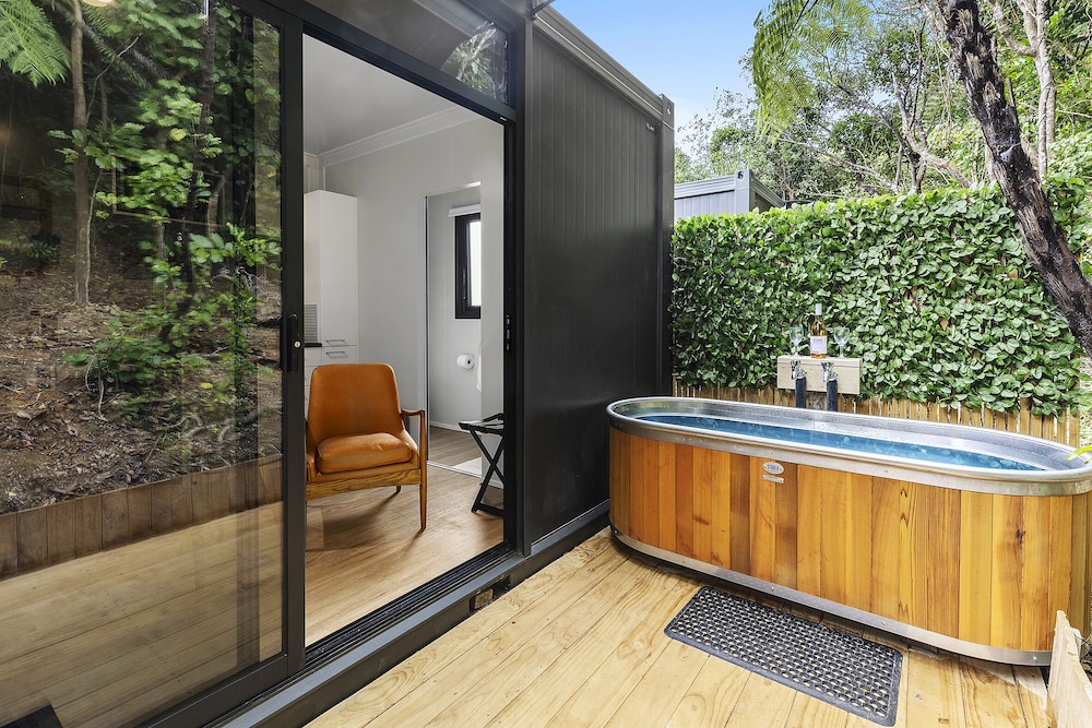 2 Peas In A Pod — 4-Star Luxury Hotel in Wellington, New Zealand