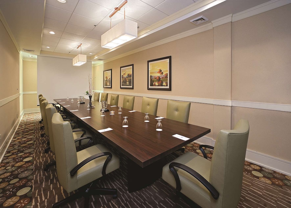Doubletree Suites by Hilton at The Battery Atlanta - photo 70