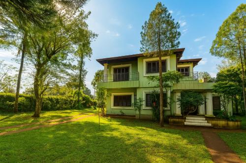 Gran casa quinta y apartamentos ideal para grupos — 4-Star Luxury Hotel in Encarnacion, Paraguay