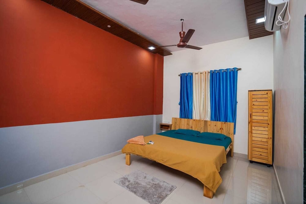 Mathura Resort - last minute hotel in Alibag