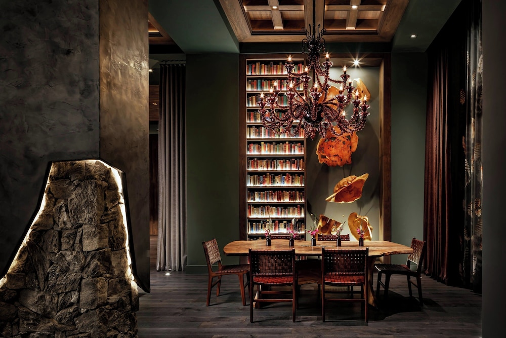 Grand Bohemian Lodge Greenville Autograph Collection - photo 4