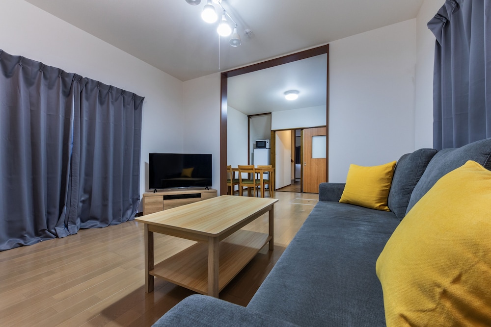 F7 Lsi 001 - carbon neutral hotel in Modane