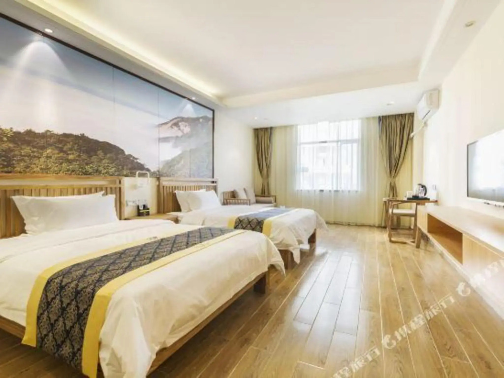 Luofu Garden Hotel - last minute hotel in Luoyang