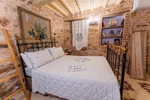 Irene's Mansion — 4-Star Luxury Hotel in Vrontados, Greece