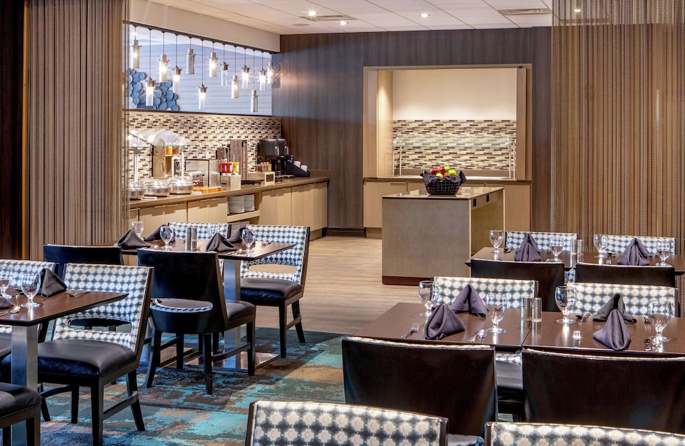 Doubletree Hotel Columbia - photo 33