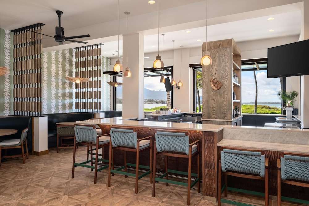 Hampton Inn & Suites by Hilton Maui North Shore - photo 54