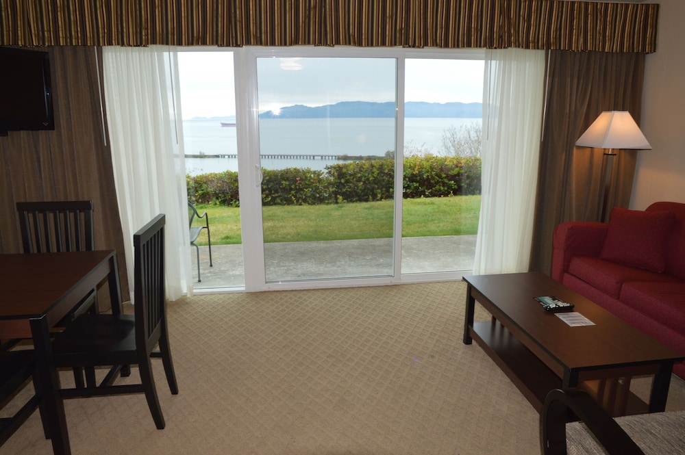 Astoria Crest Motel - photo 102