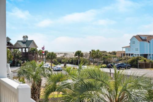 A Bit O'Heaven by Oak Island Accommodations - photo 19
