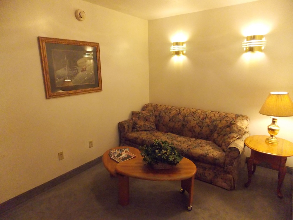 Fairbanks Extended Stay - photo 17