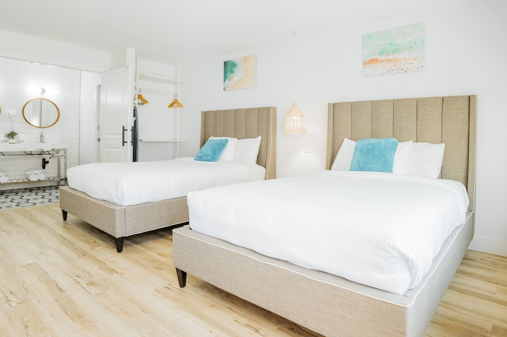 The Belmont Shore Inn - photo 15