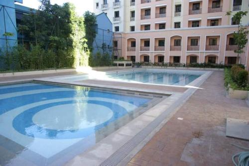 Pinecrest residential resort — Manila — photo 3